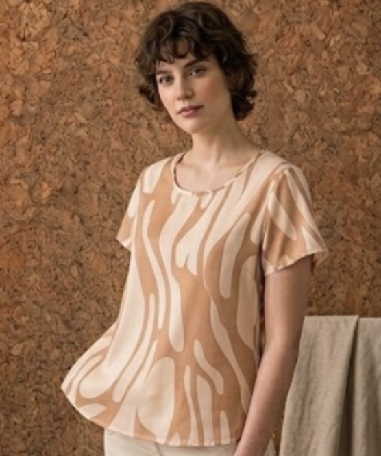 Blusa Abstrata Nude